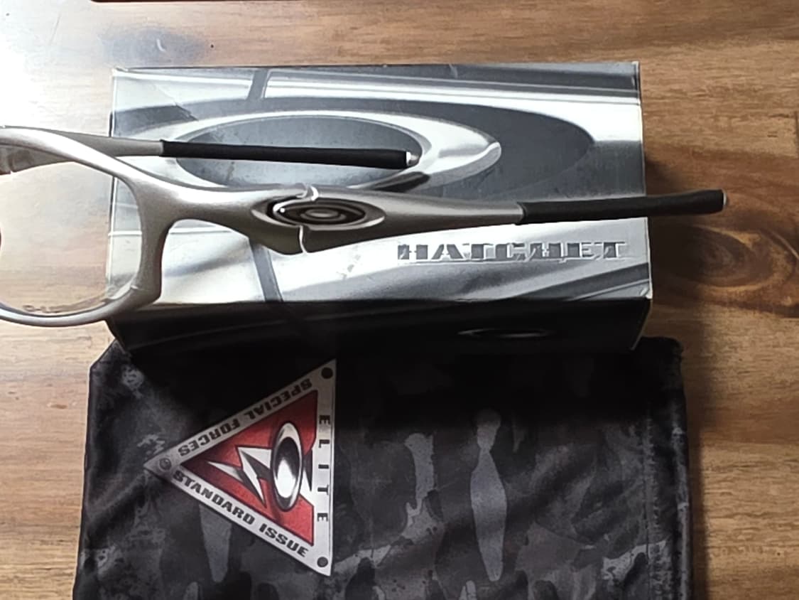 오클리 햇칫 풀박스 ( oakley hatchet) 상품이미지2