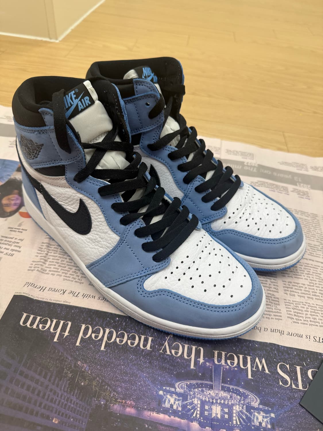 나이키 조던 1 레트로 하이 OG 유니버시티 블루 -280 상품이미지2