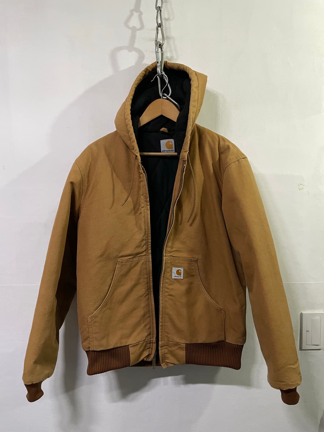 칼하트 덕액티브 자켓 j140 USA 생산 워크자켓 상품이미지1