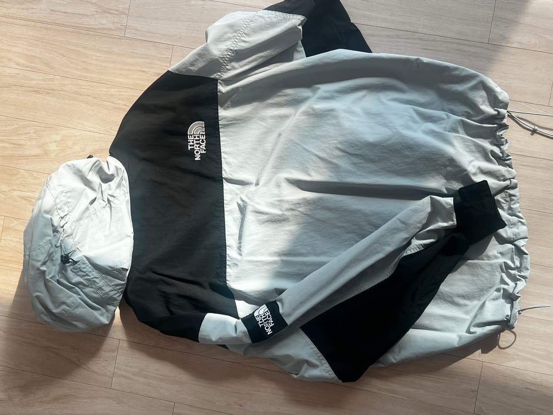 노스페이스 바람막이 상품이미지2