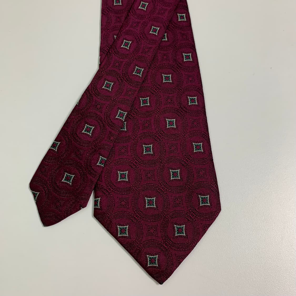 디올(Dior) 명품 새상품급 100실크 넥타이 클래식 정장룩 A+ 상품이미지4