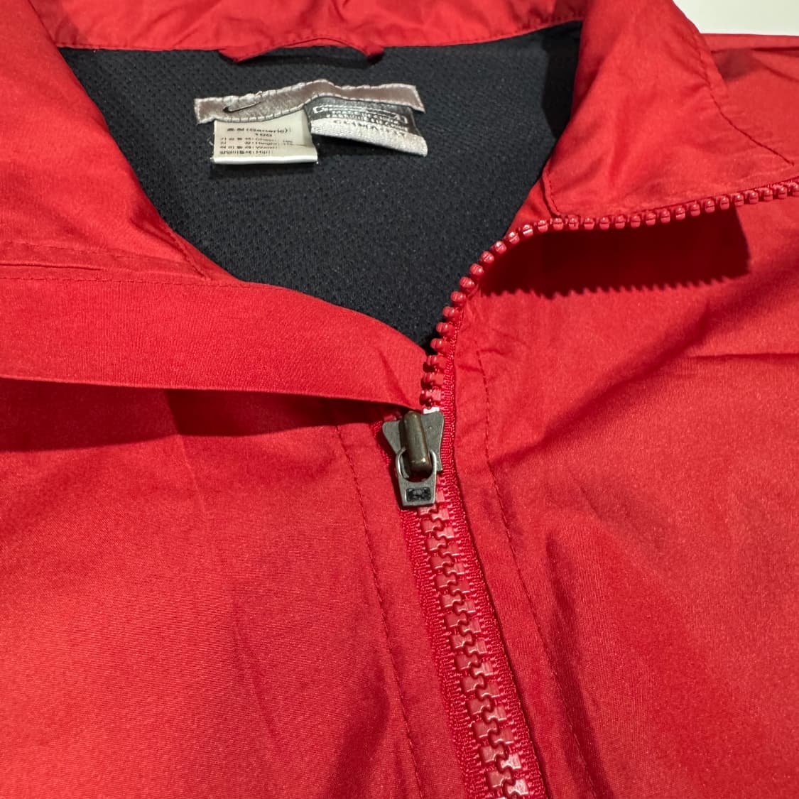 나이키 레드 스우시 윈드브레이커 자켓  상품이미지4