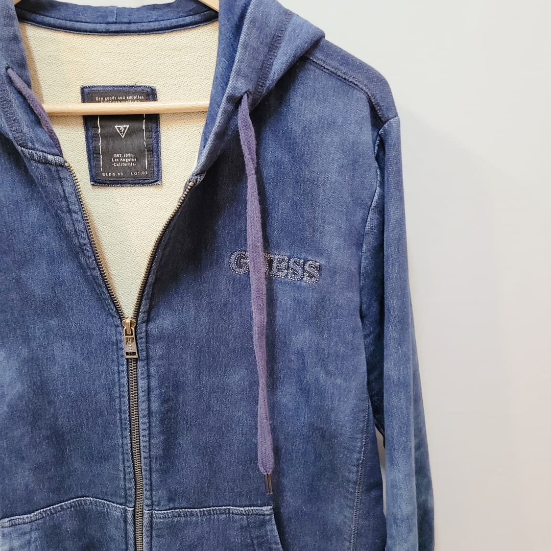 L) 게스 부드러운 데님 후드집업 상품이미지3