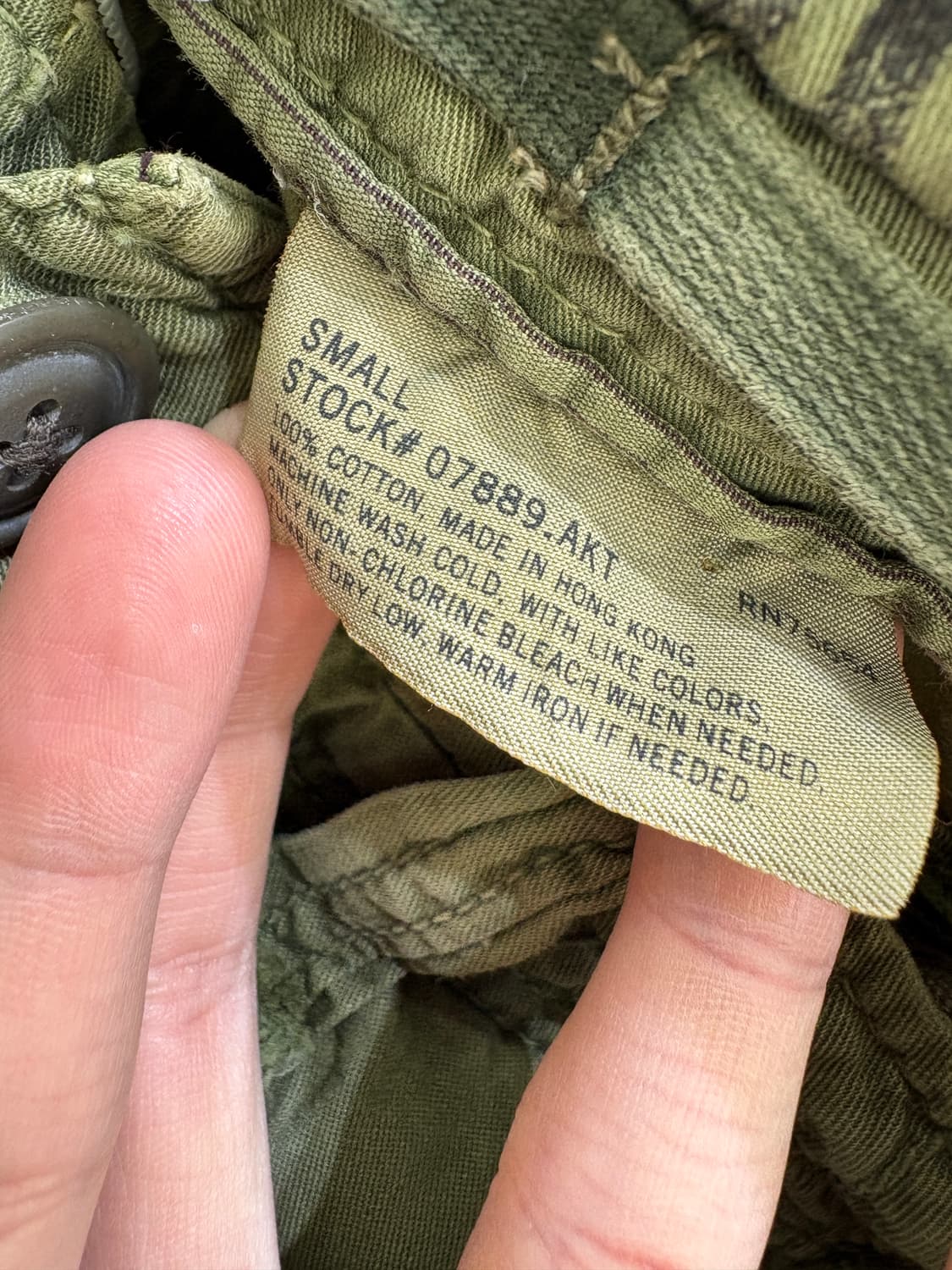 ABERCROMBIE & FITCH (Made in Hong Kong) 상품이미지7