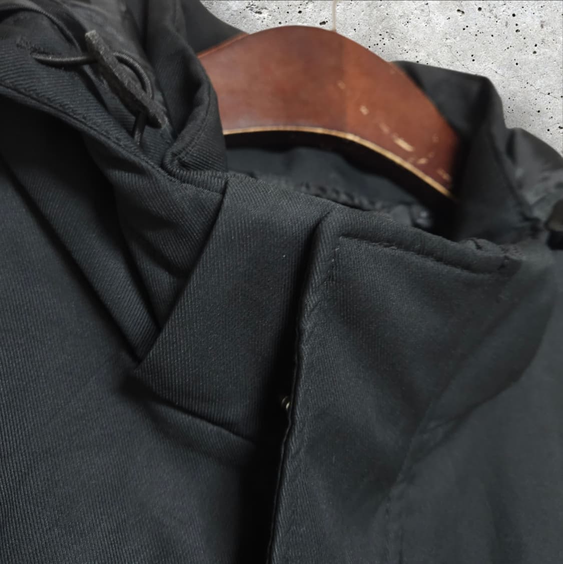 유니클로 블랙 후드 자켓 (95/M) 상품이미지4
