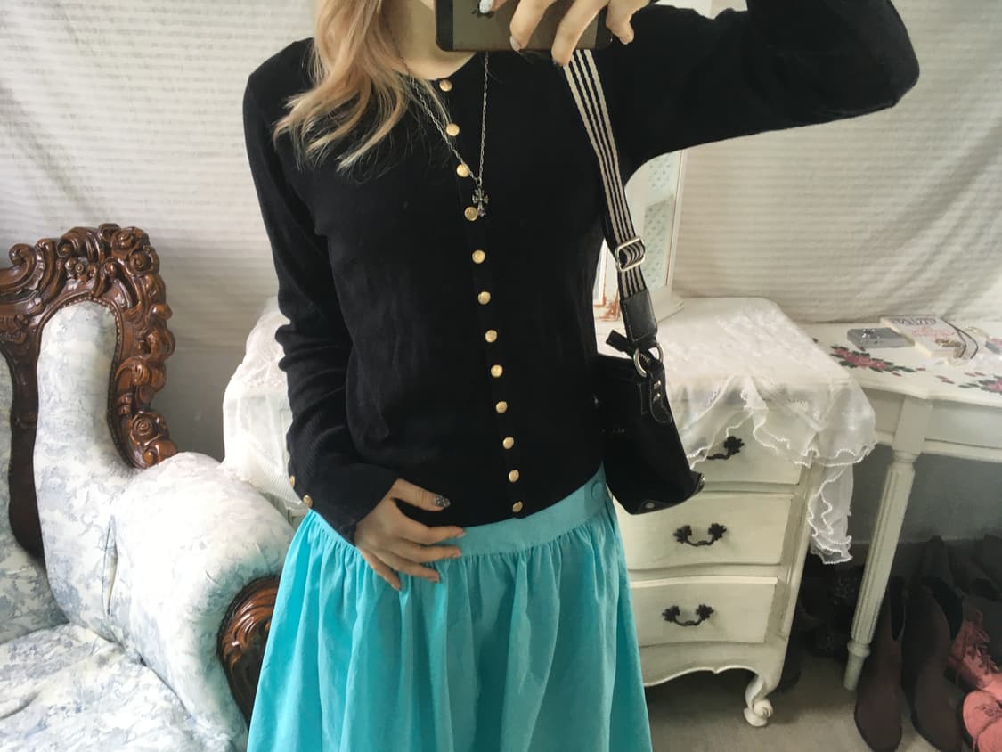 아네스베 블랙 버튼 가디건 상품이미지4