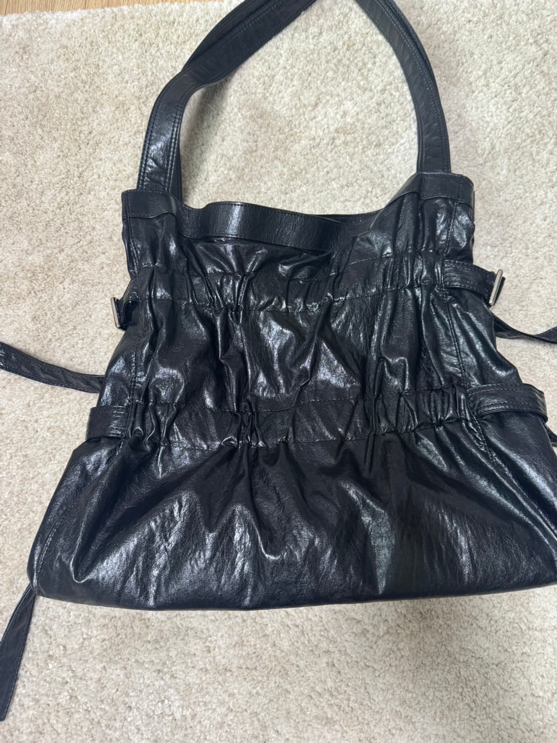 마땡킴 블랙 숄더백 상품이미지3