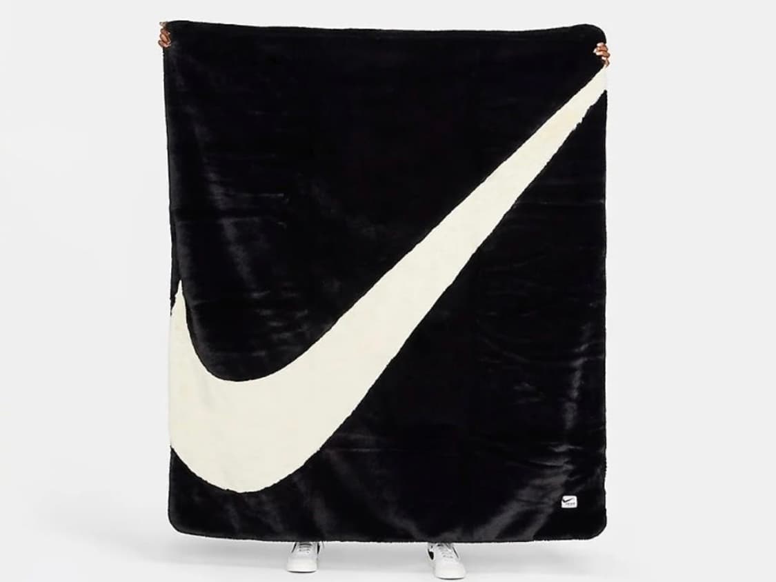 나이키 블랭킷 담요 화이트/블랙 상품이미지1