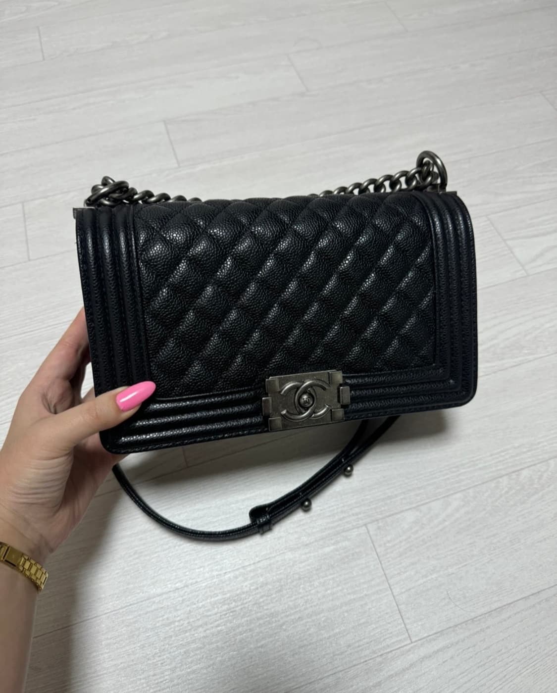 샤넬 보이백 상품이미지1