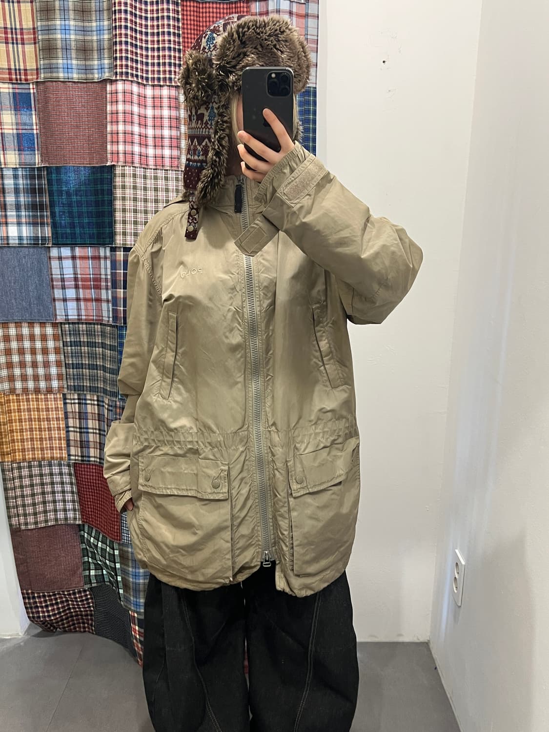 폴로 카키베이지 롱 바람막이 상품이미지1