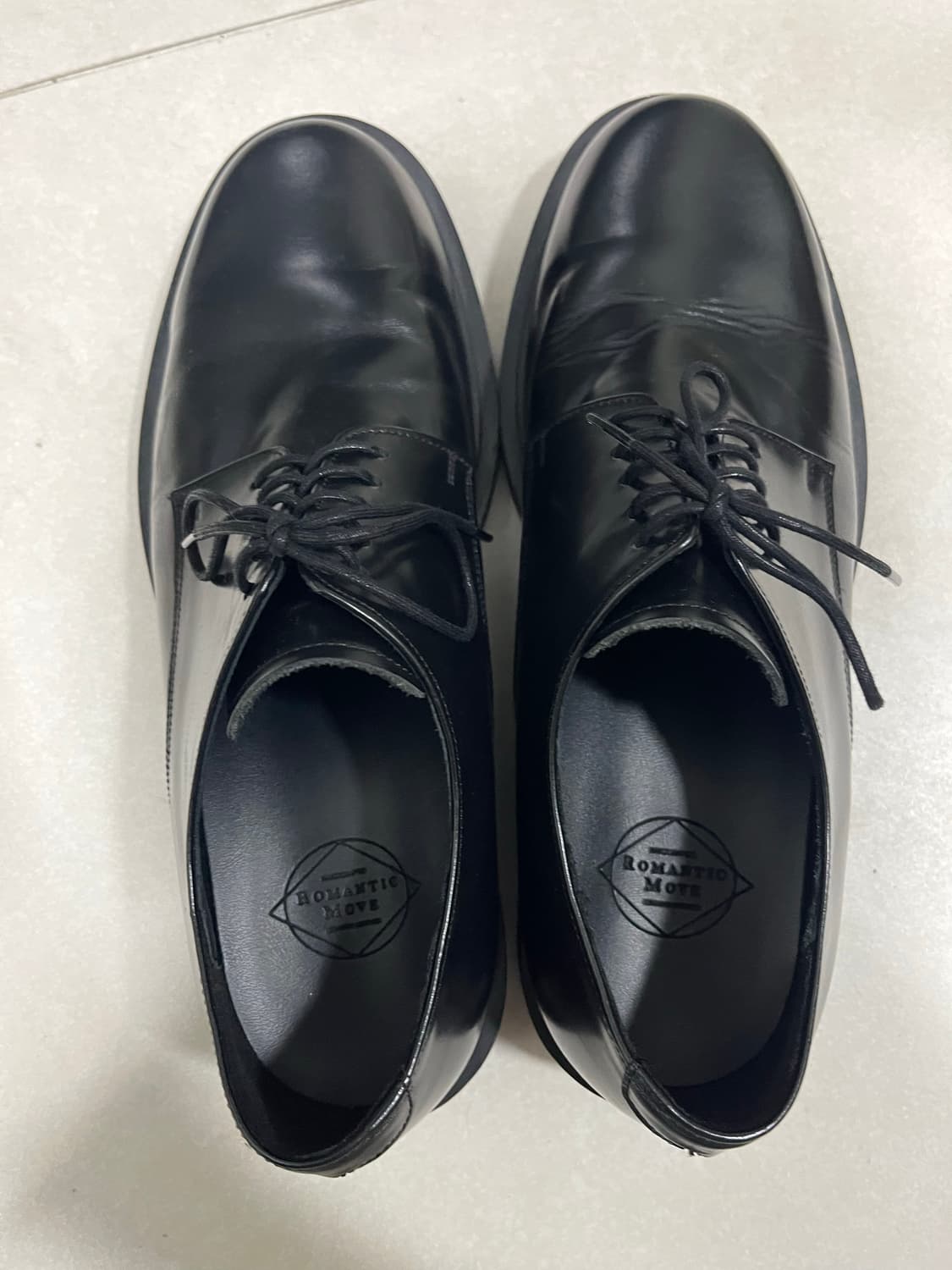 로맨틱무브 베이스먼트 더비 상품이미지2