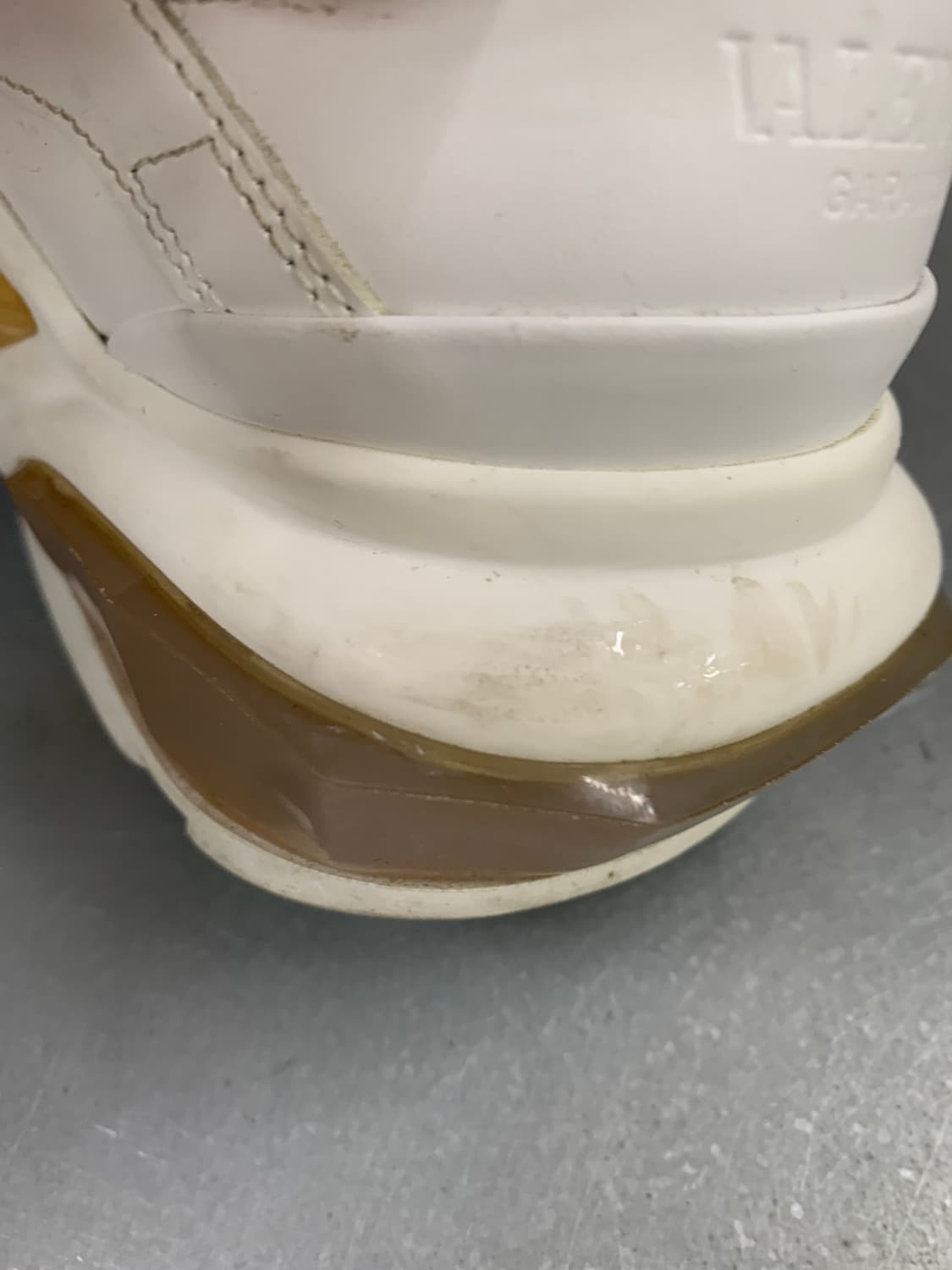 발렌티노 VLTN 바운스 스니커즈 화이트 36(230) 상품이미지8