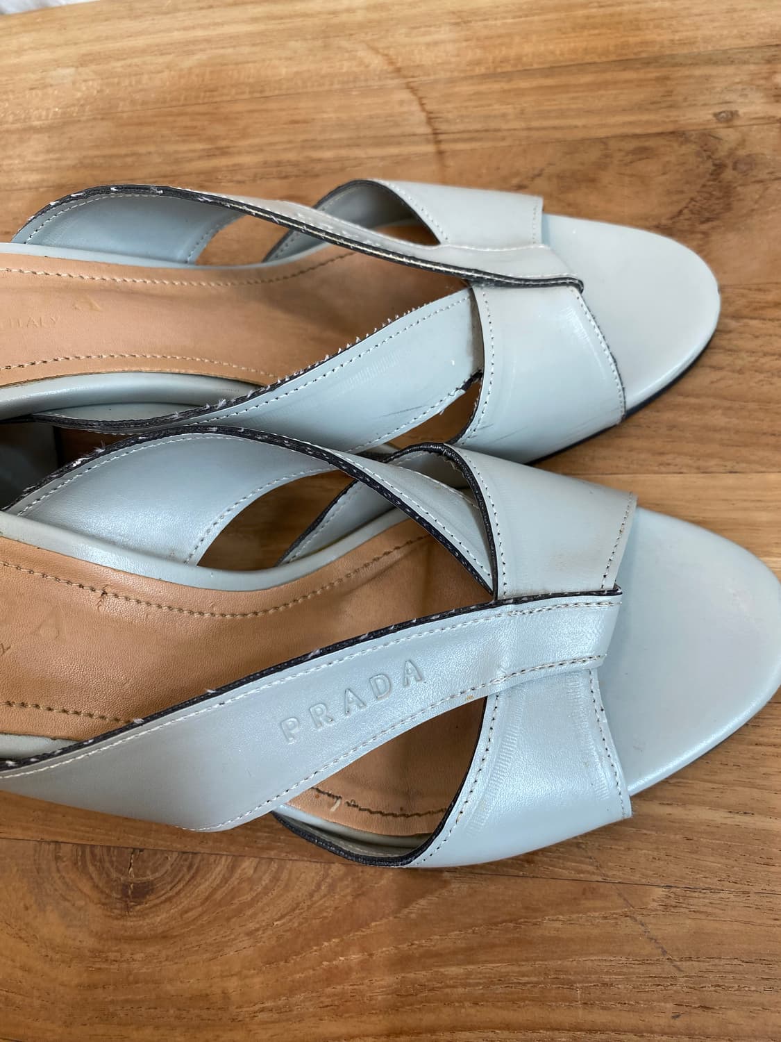 프라다 그레이 뮬 235-240 상품이미지5