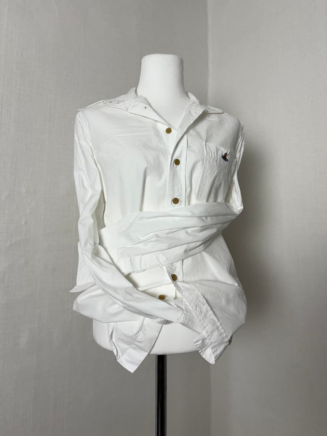 비비안웨스트우드 화이트 셔츠 상품이미지2