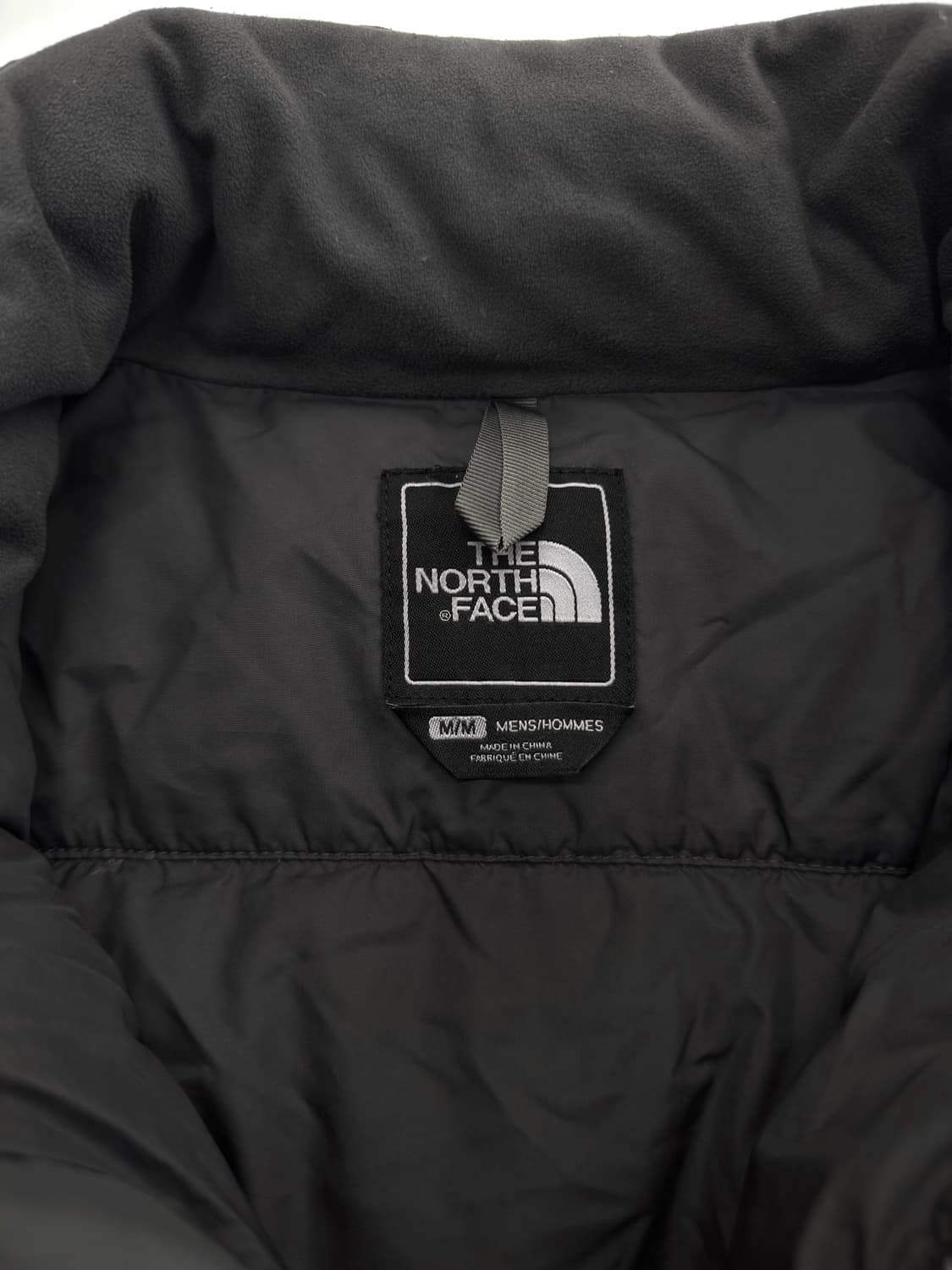 노스페이스 550 필파워 구스다운 경량패딩 그레이 상품이미지4