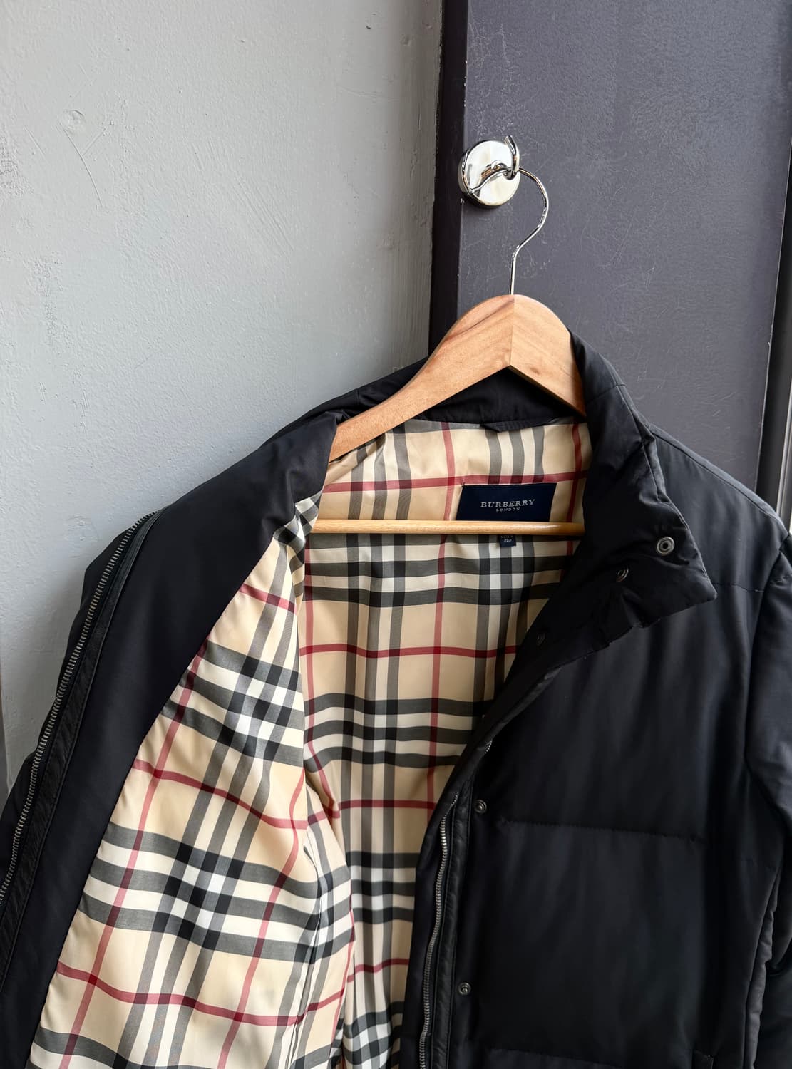 66/ 버버리 체크안감 베이직 롱패딩 상품이미지5