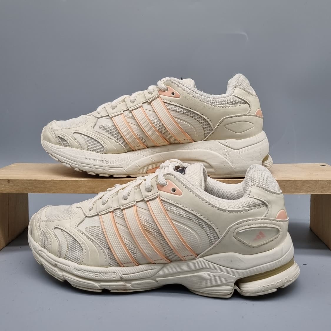 아디다스 스피리테인 2000운동화 230 상품이미지1