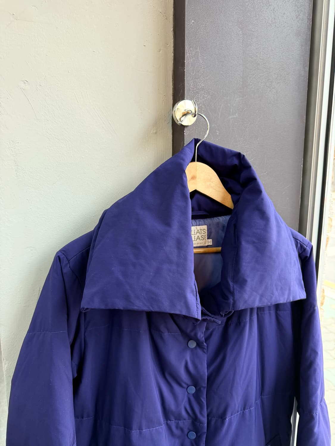 4/ 이세이미야케 아카이브 넥워머 구스 패딩 상품이미지3