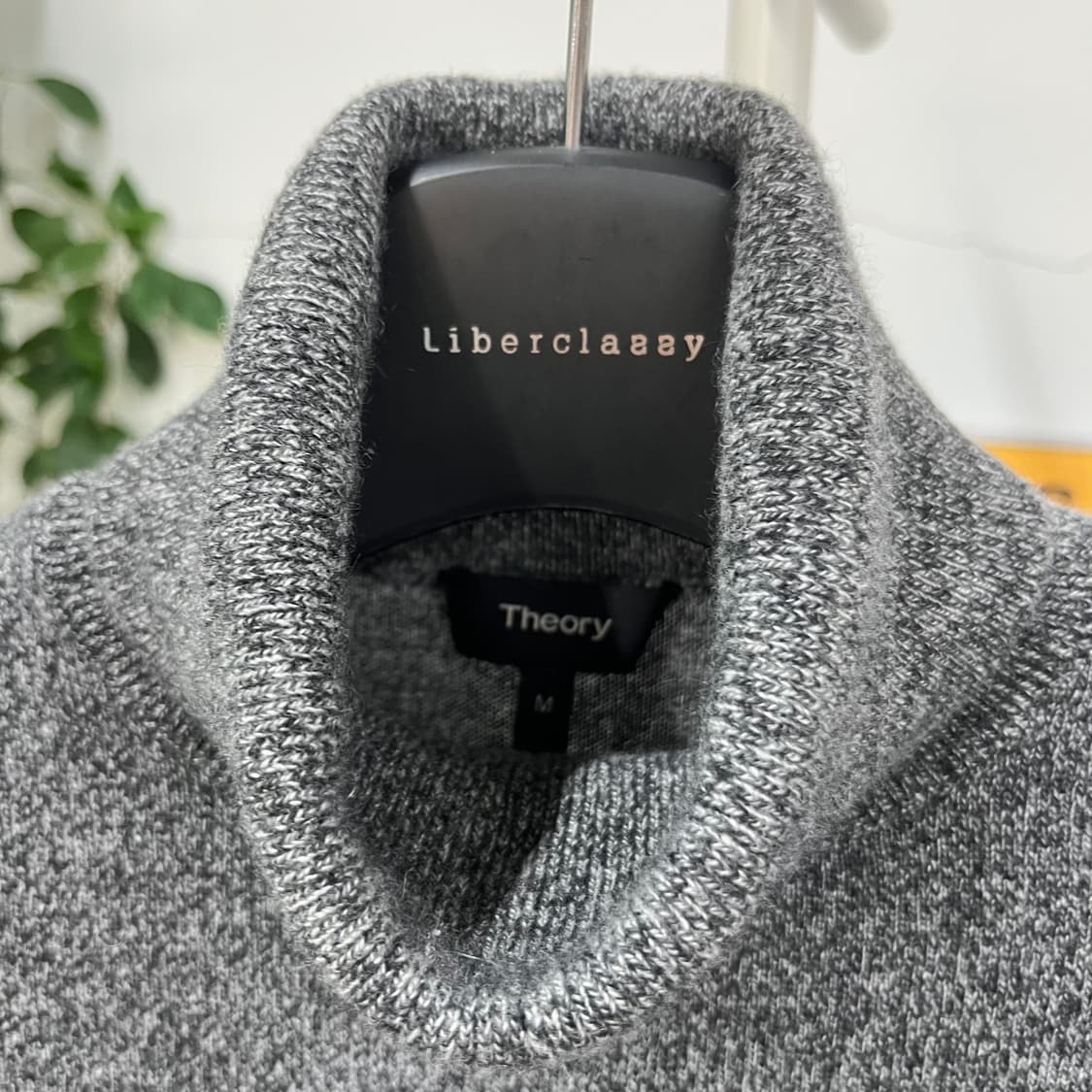 띠어리 캐시미어100% 터틀넥 M 상품이미지3