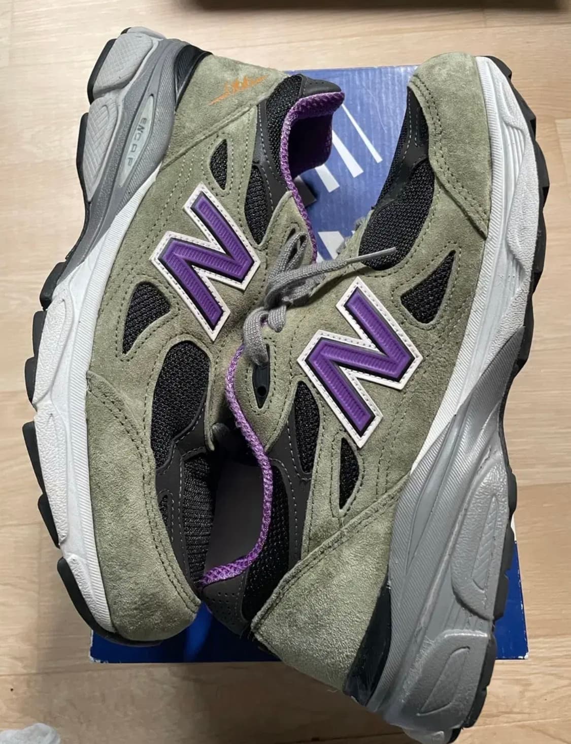 뉴발란스 M990TC3  올리브 리프 블랙 사이즈 265 상품이미지5