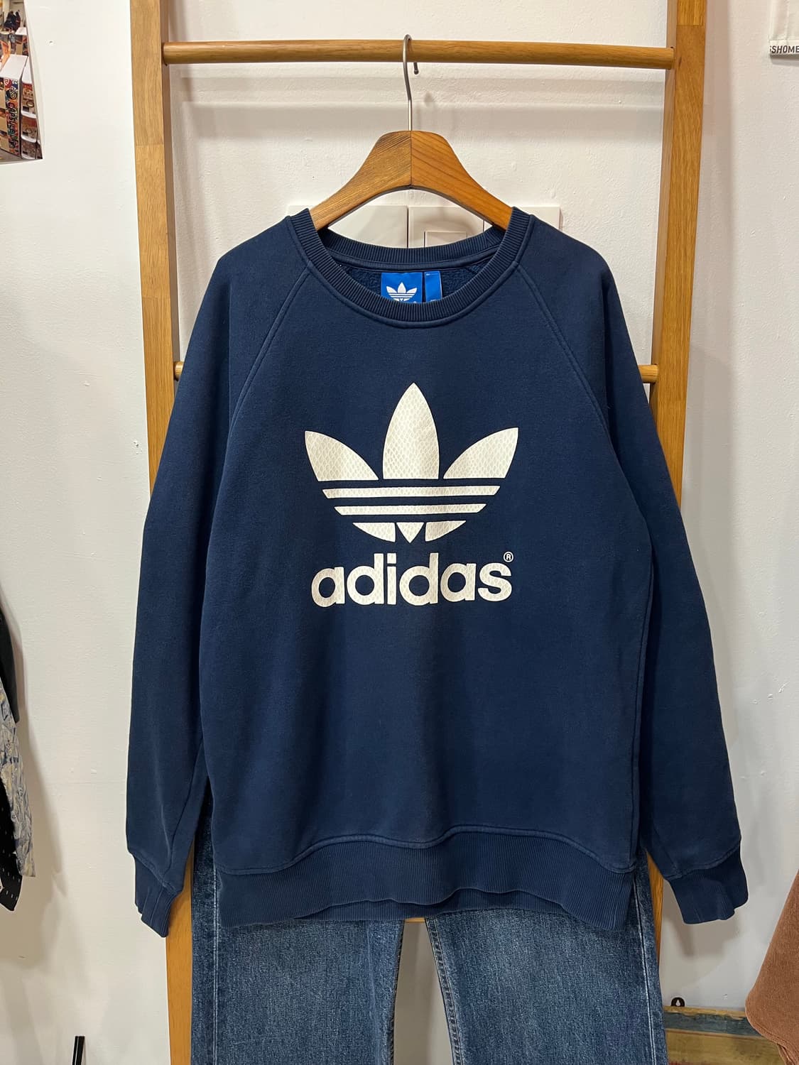 아디다스 트레포일 네이비 맨투맨 상품이미지1