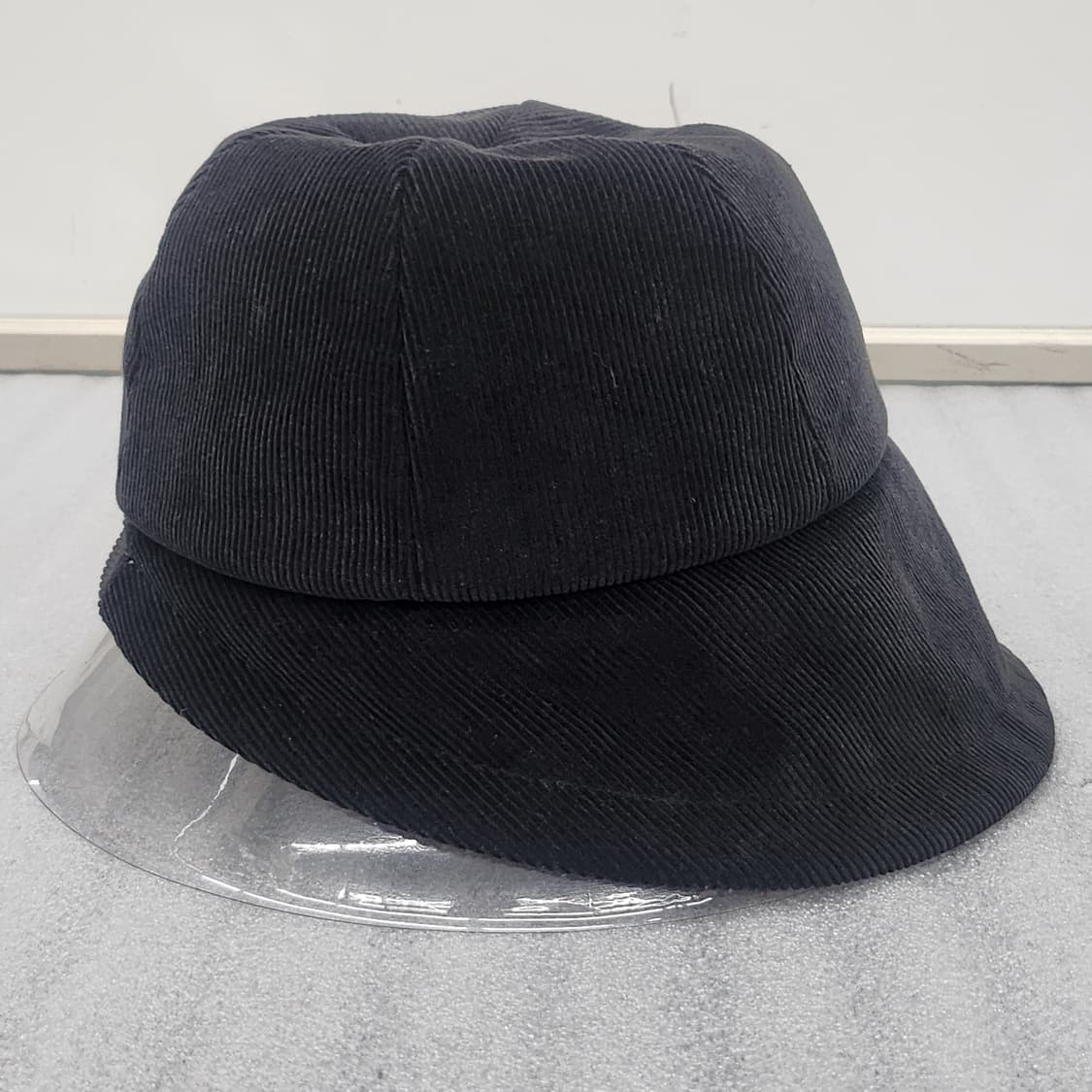키스해링 정품 코듀로이 버킷햇 59cm 상품이미지5
