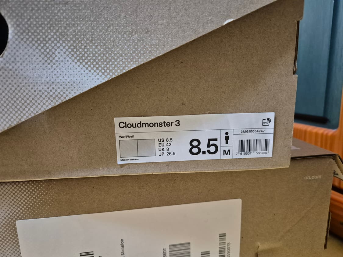 온러닝 클라우드몬스터3 울프 상품이미지2