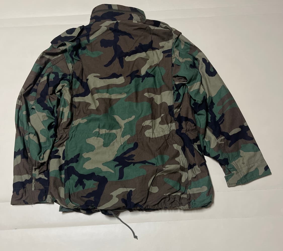 미군 오리지날 M65 필드 자켓 우드랜드 카모 M-R 상품이미지2
