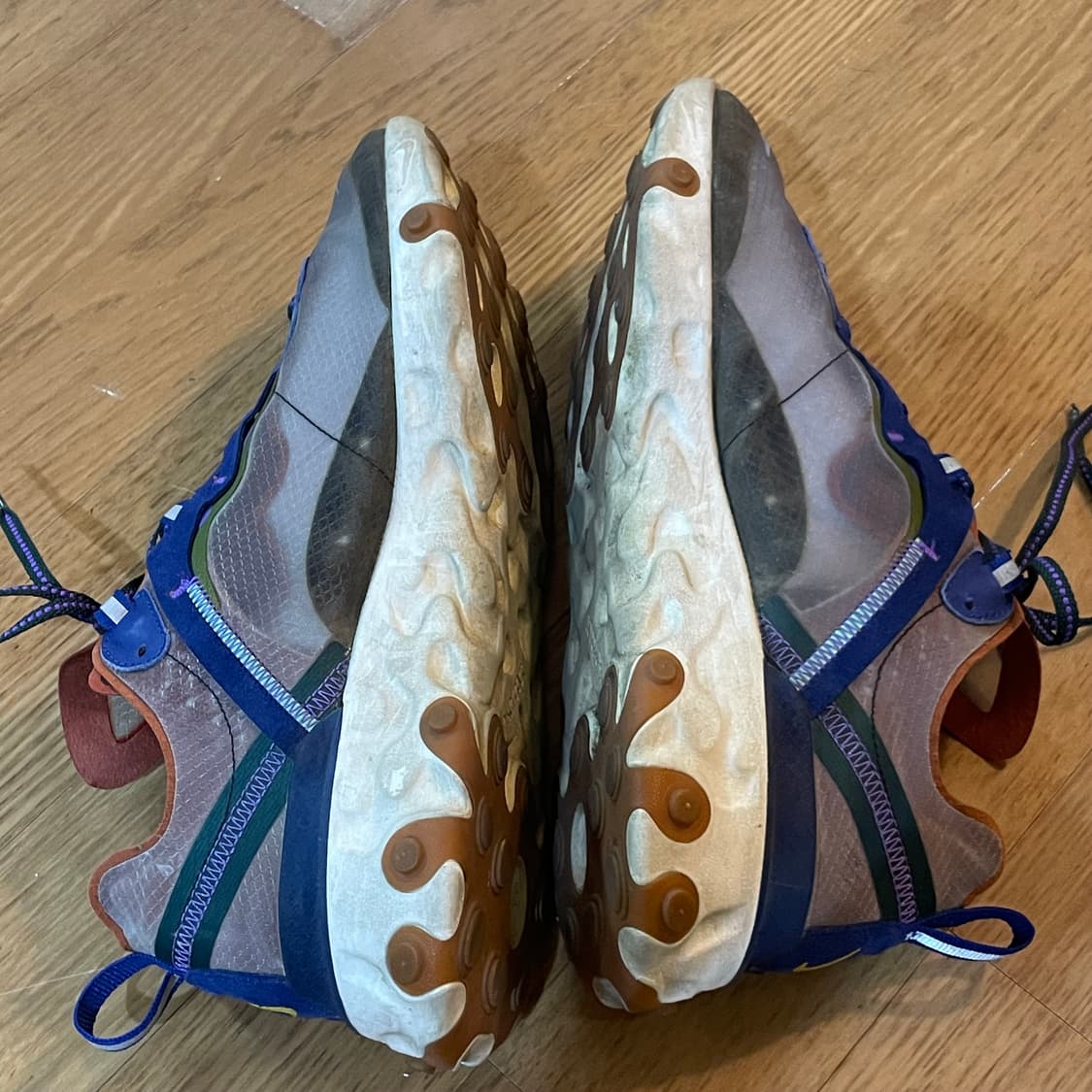 나이키 리액트 스니커즈 270 상품이미지5