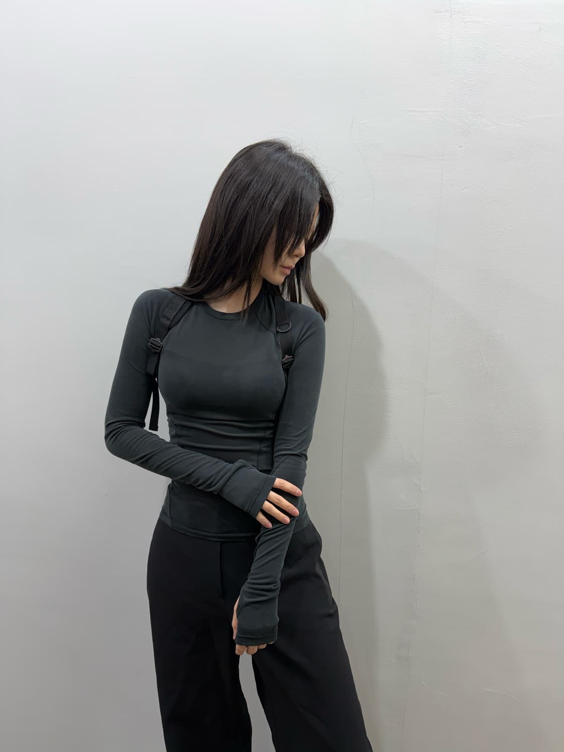 혜인서 fitted 포켓 백 롱 슬리브 상품이미지7