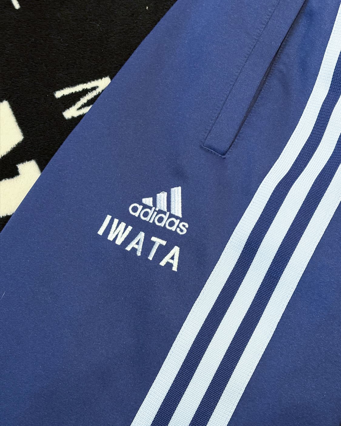 일본빈티지 아디다스 이와타 트레이닝 팬츠 상품이미지3