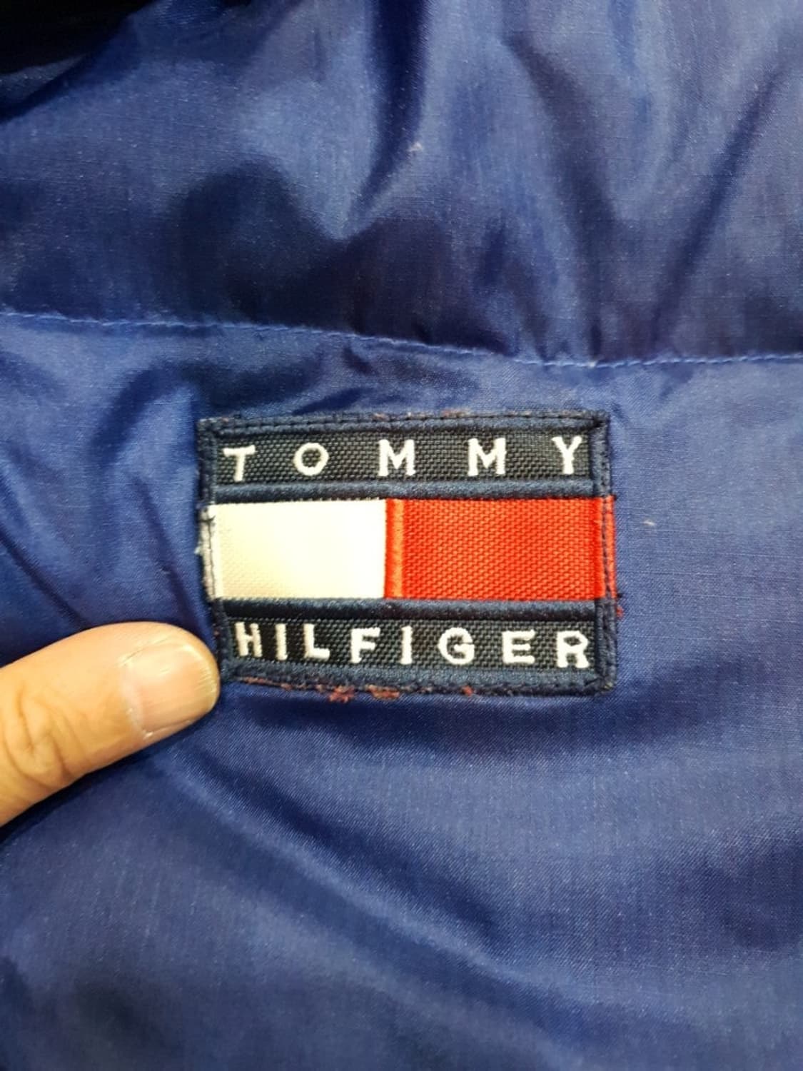 타미힐피거 90s 컬러블록 오리털 숏패딩 점퍼 상품이미지2