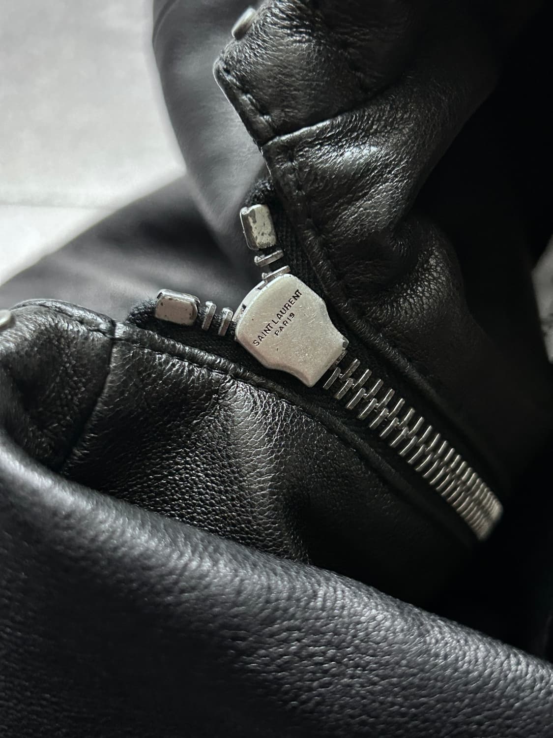 생로랑 스터드 에비에이터 레더 자켓 상품이미지8