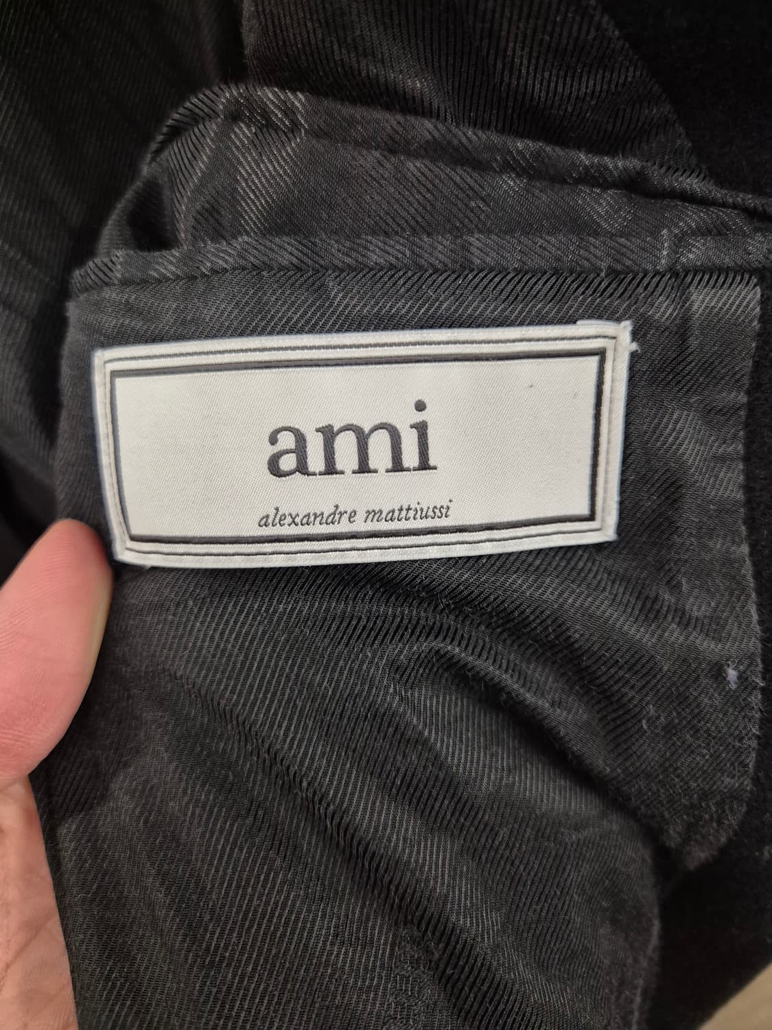 AMI 블랙 매장판 정품 5사이즈 코트 상품이미지4