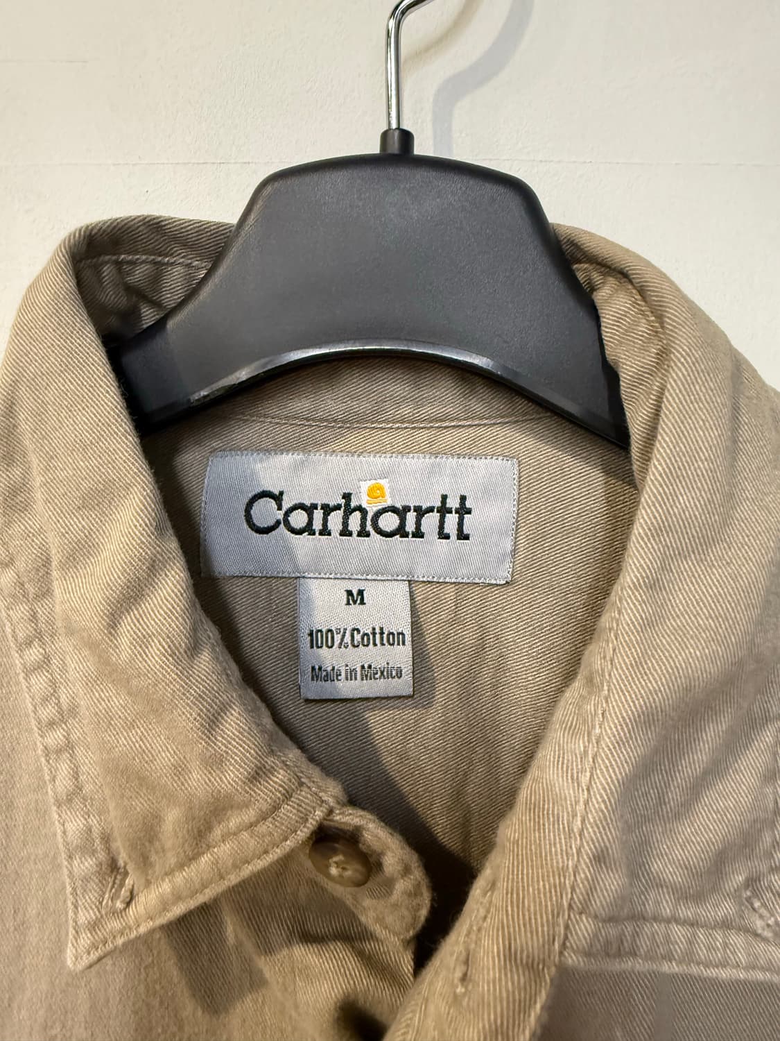 칼하트 베이지 긴팔셔츠 상품이미지3