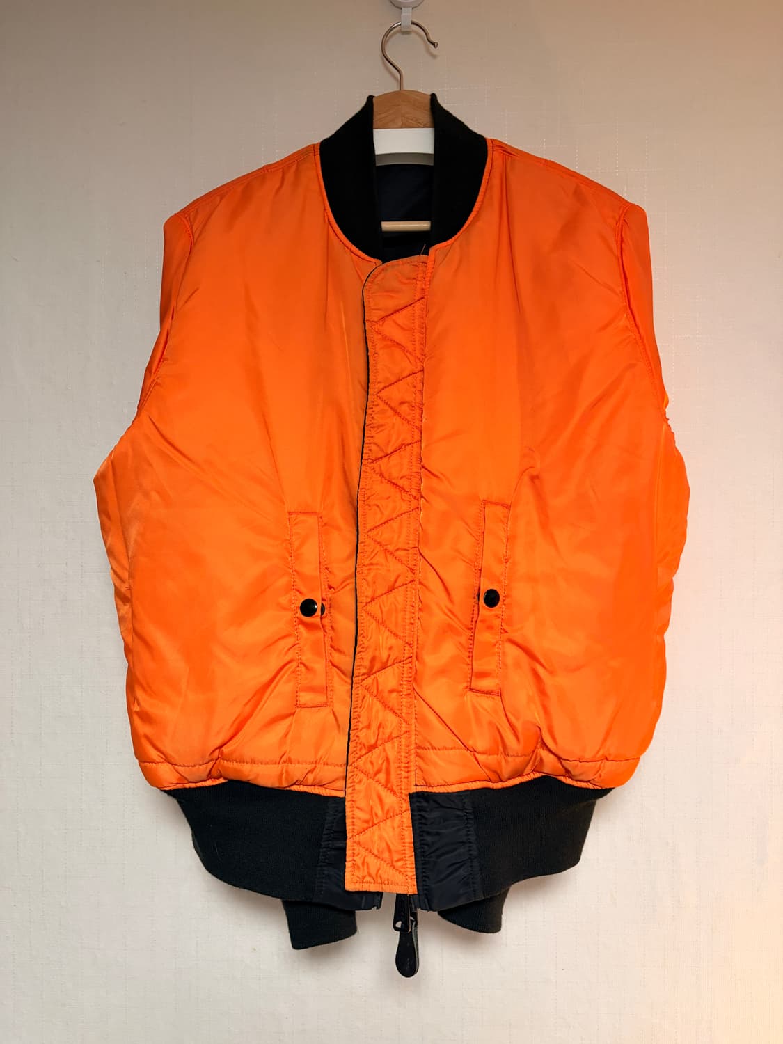 알파인더스트리 플라이트 MA-1 블랙 봄버 자켓 상품이미지6