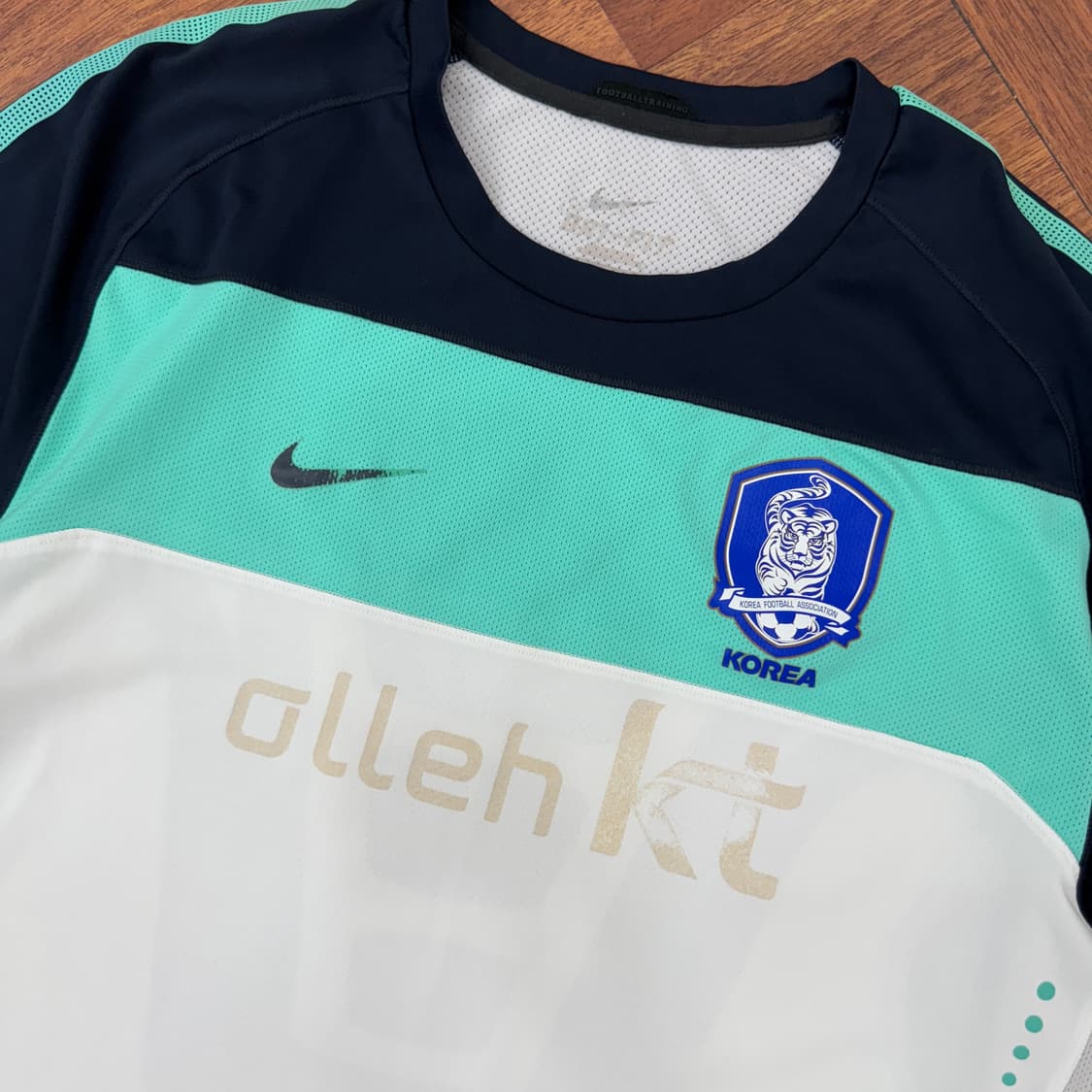 110(XL) 나이키 한국 축구대표팀 10-12시즌 트레이닝 반팔 탑 상품이미지3