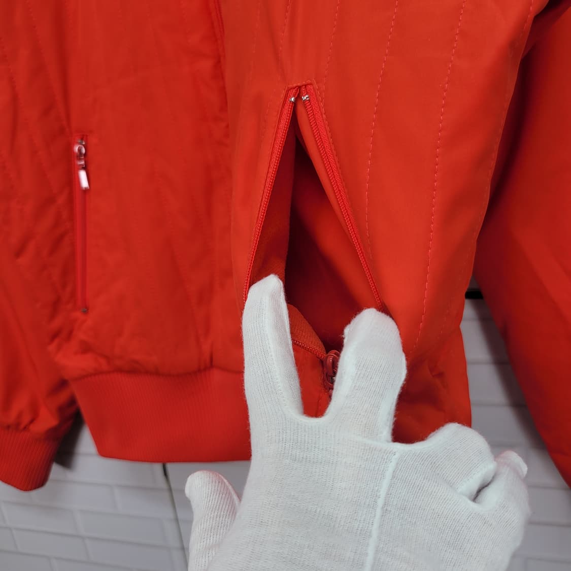 아디다스 경량 패딩 자켓 점퍼 집업 90사이즈 거의새옷 상품이미지7