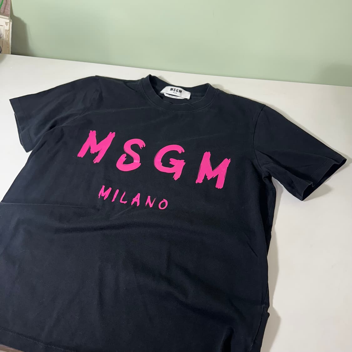 우먼S-M MSGM 블랙 핑크로고 코튼 반팔티 상품이미지1