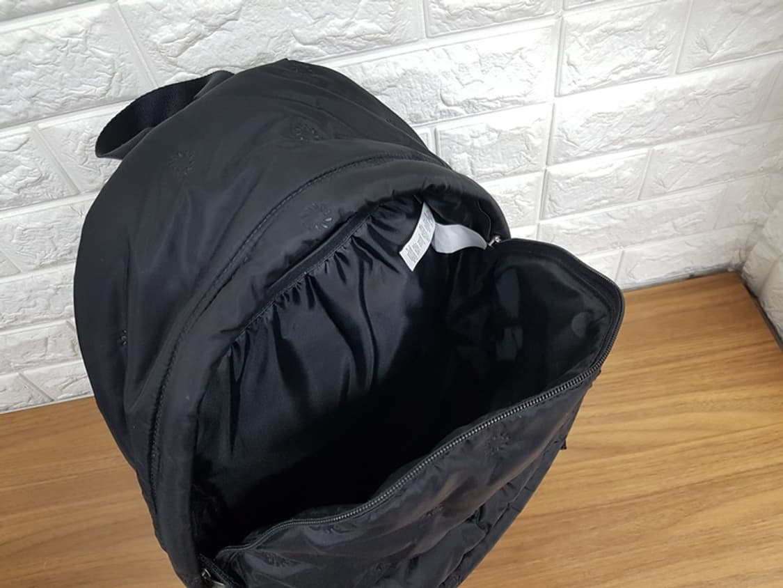 이스트백 남성 백팩 (패딩 상태최상)  상품이미지7