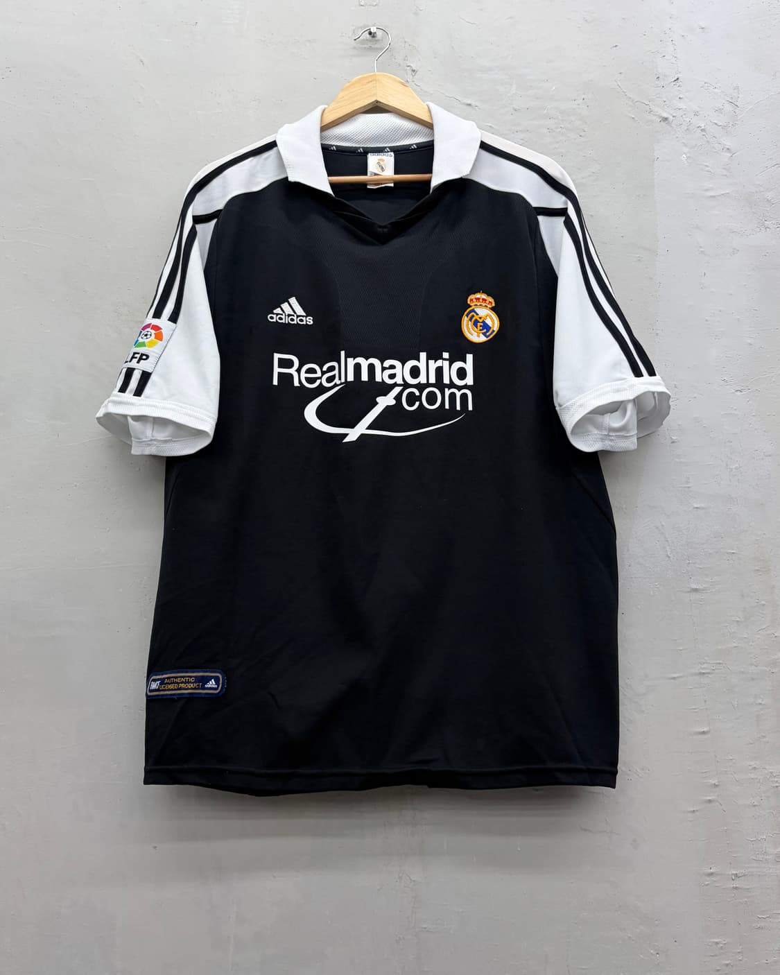 아디다스 01-02 레알 마드리드 어웨이 리그킷 호베르투 카를루스 상품이미지3