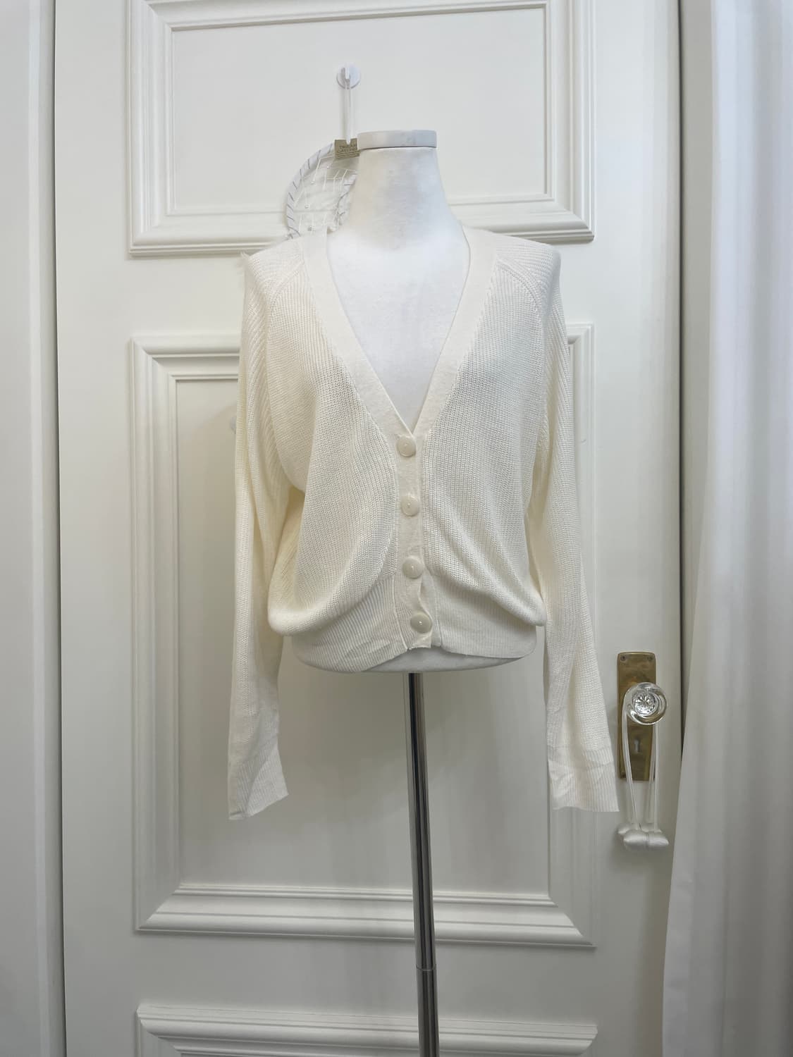 ivory basic waffle crop cardigan(size-M) 상품이미지1