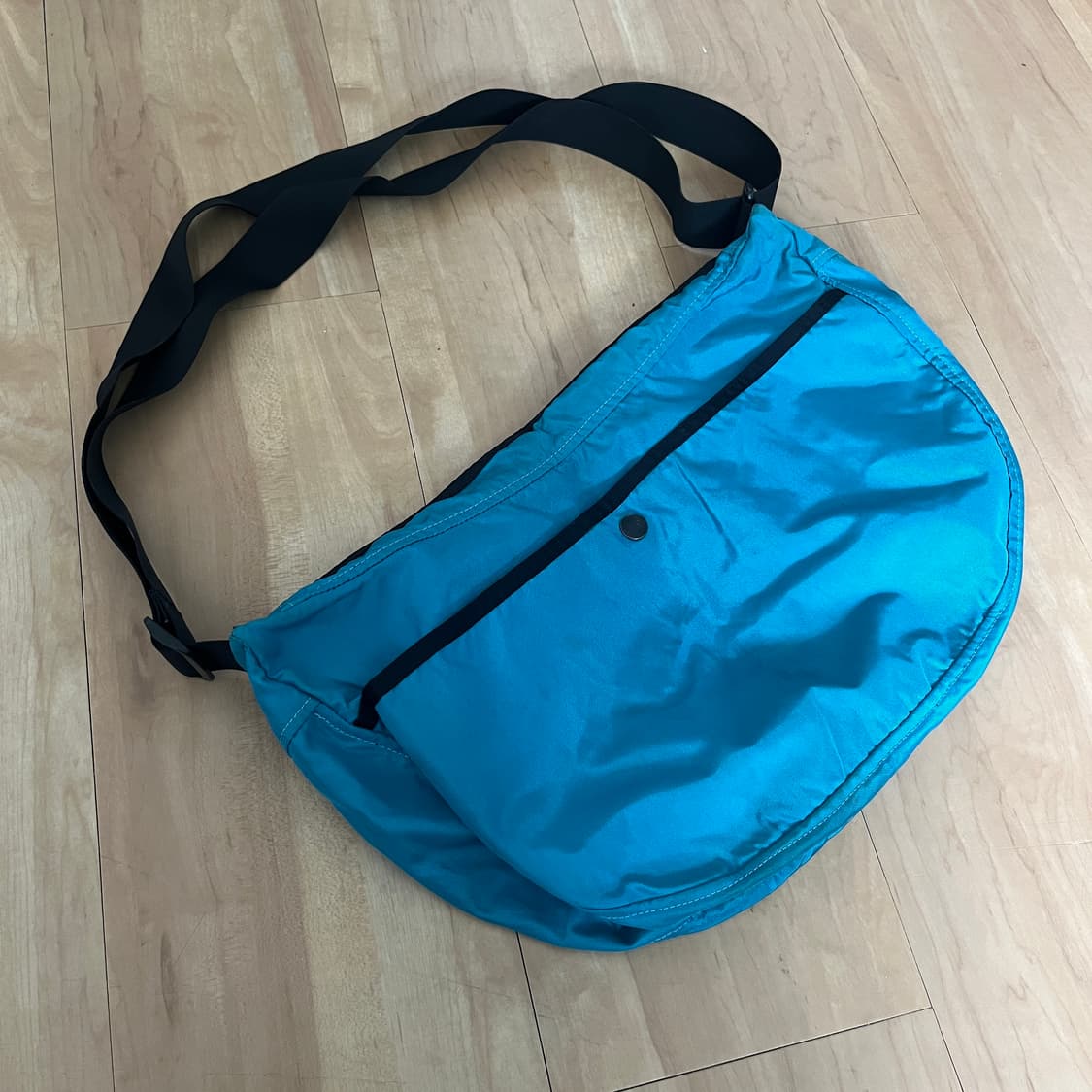 노스페이스 메신저백 (mint color) 상품이미지2
