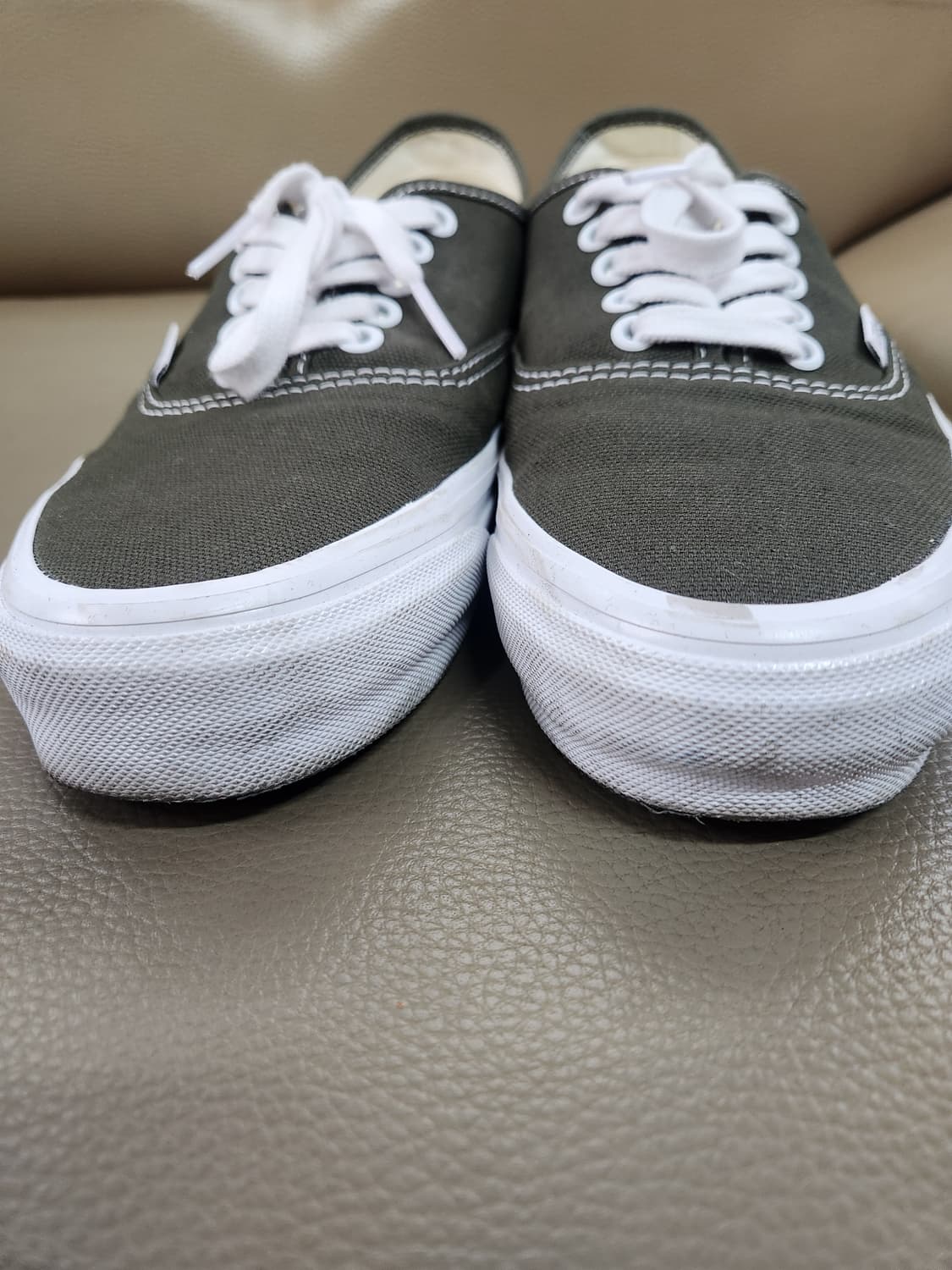 반스 44dx에너하임 컴피쿠스 27.5cm 팝니다 상품이미지3