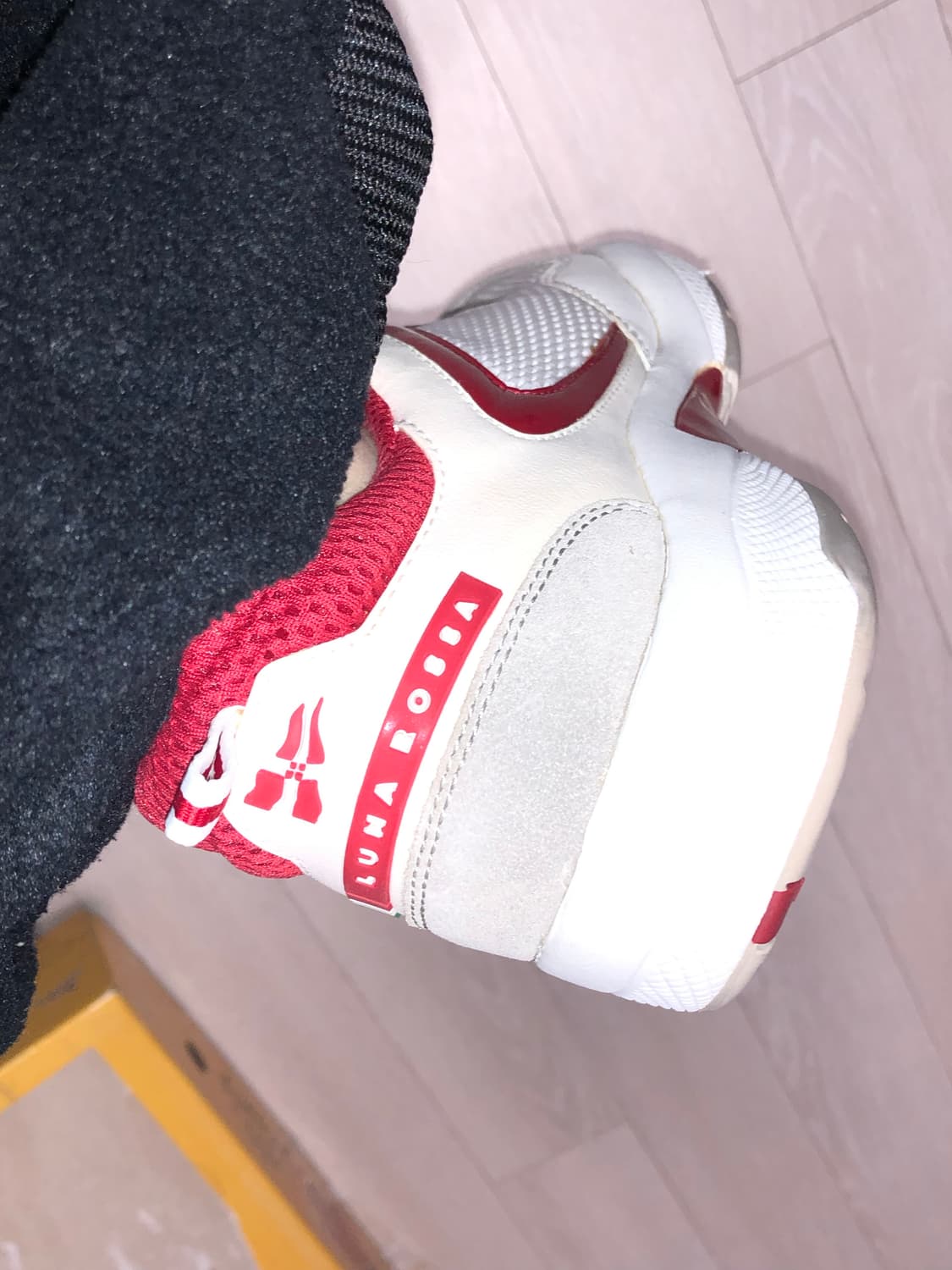 프라다 스포츠 루나로사 상품이미지2