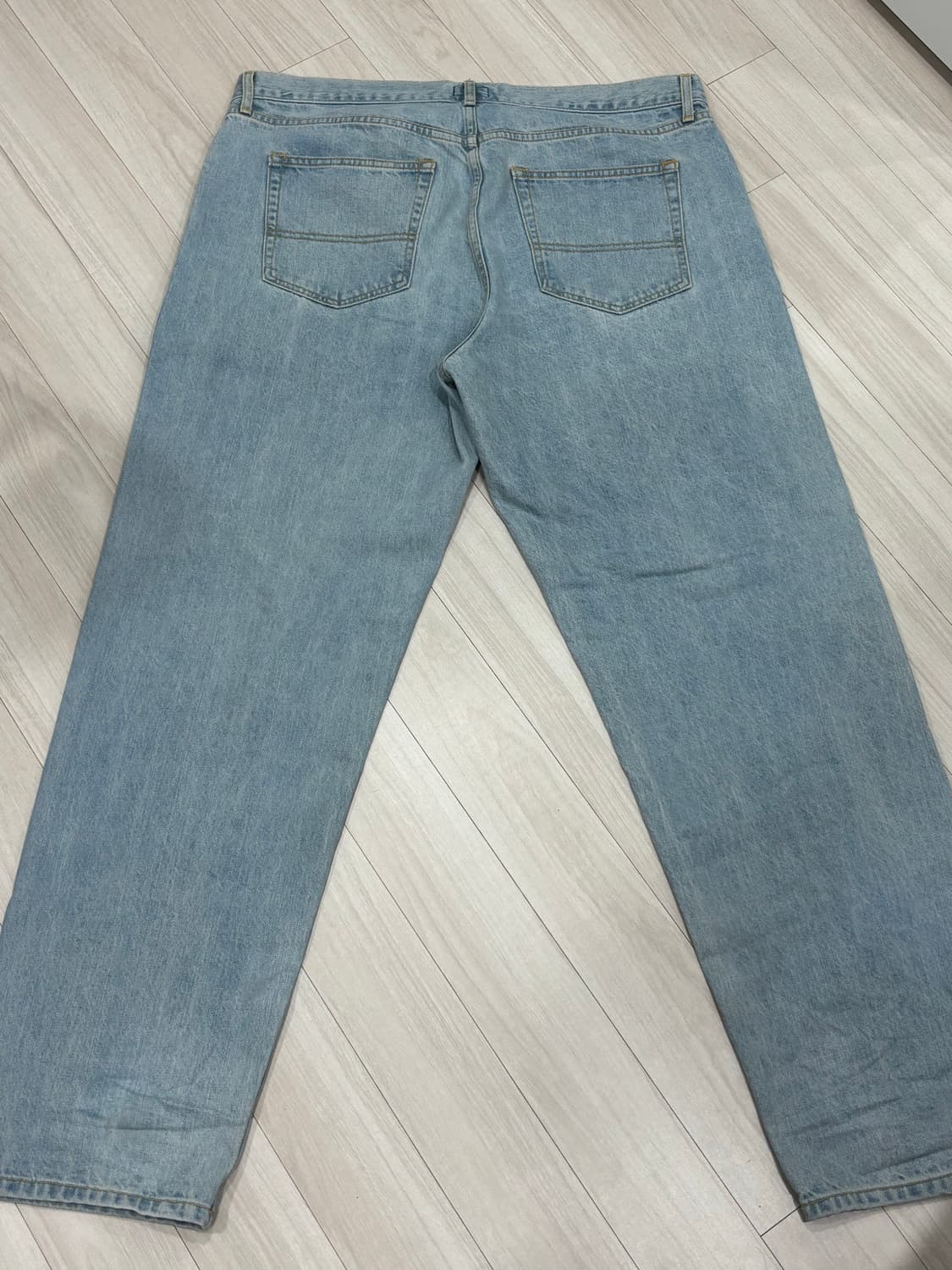 노아 플리츠진 라이트워시 상품이미지5