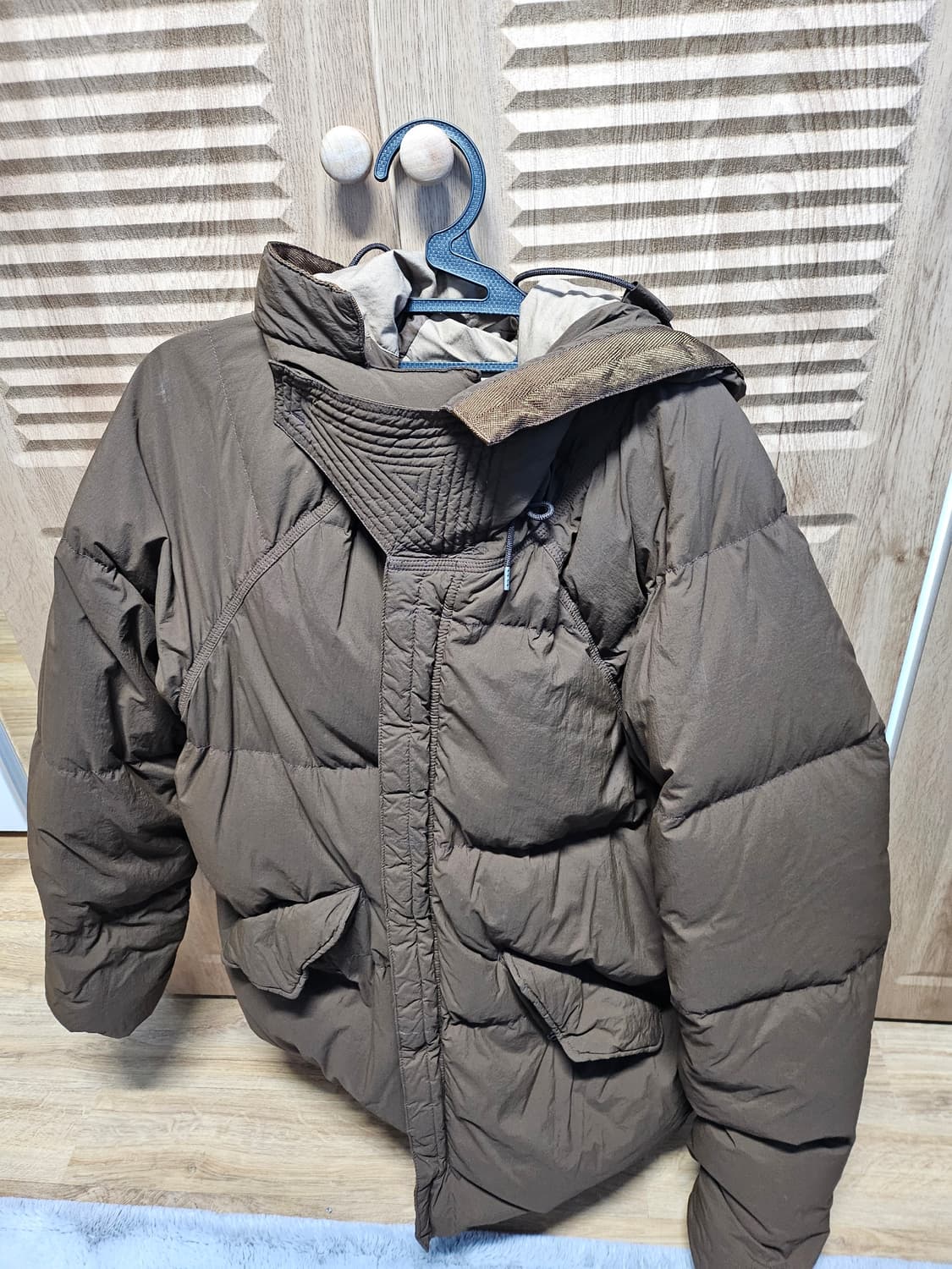 텐씨 아틱 파카 48사이즈 팔아요 상품이미지1