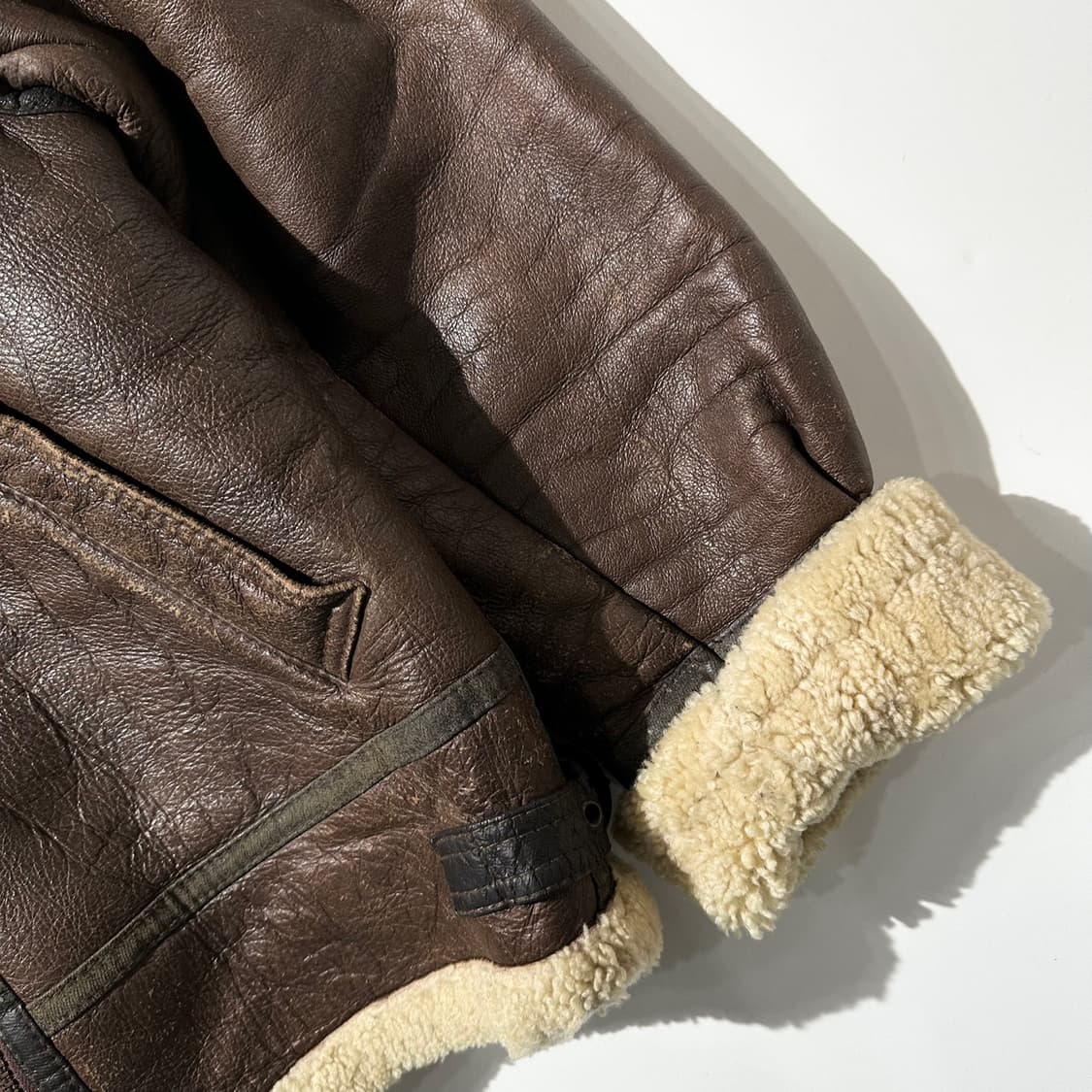 Lambspia B-3 램스킨 시어링 무스탕 봄버 자켓 상품이미지6