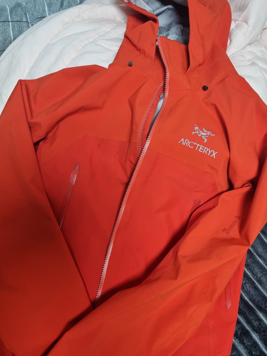 아크테릭스 바람막이 고어텍스 베타 ar 자켓 상품이미지1