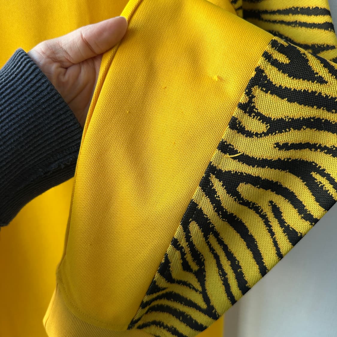 슈프림 19FW 지브라 롱슬리브 탑 옐로우 L 상품이미지8